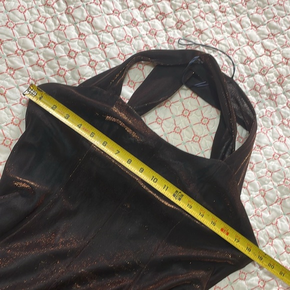 Metallic backless formal - Picture 9 of 9